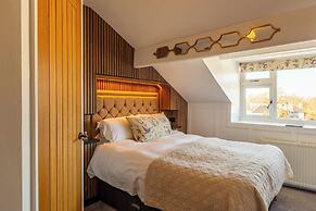 Holly Lodge Guest House