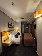 Hotel Momento - Special Class