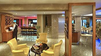 Hotel Momento - Special Class