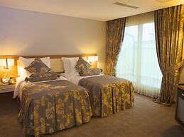 Hotel Momento - Special Class