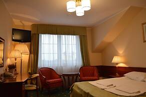 Hotel Batory