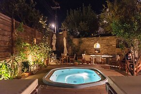 Vincenzo Family Hotel