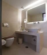 Vincenzo Family Hotel