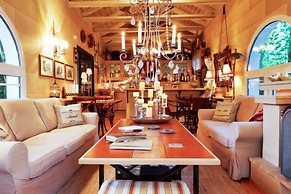 Anerada Inn Boutique Hotel