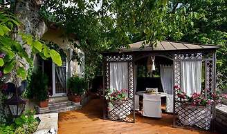 Anerada Inn Boutique Hotel