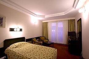 Istanbul Royal Hotel