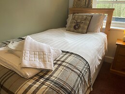 The Elks Head – Whitfield