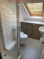 The Elks Head – Whitfield