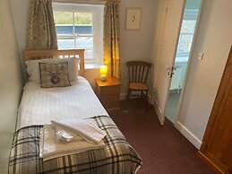 The Elks Head – Whitfield