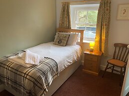 The Elks Head – Whitfield