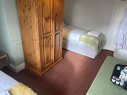 The Elks Head – Whitfield