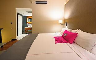 Las Suites Campos Eliseos