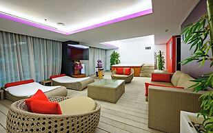 Las Suites Campos Eliseos