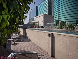 Las Suites Campos Eliseos