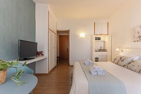 Marbela Apartments & Suites
