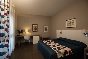 Marbela Apartments & Suites