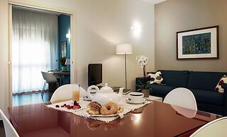 Marbela Apartments & Suites