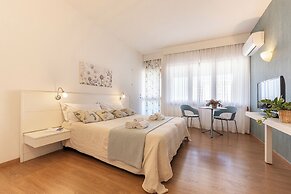 Marbela Apartments & Suites