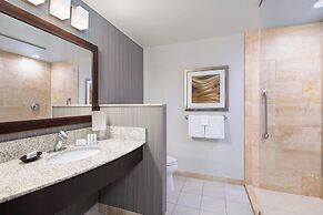 Courtyard by Marriott Pittsburgh Washington/Meadow Lands