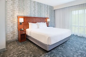 Courtyard by Marriott Pittsburgh Washington/Meadow Lands