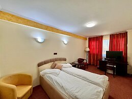 Hotel Helin Aeroport