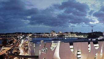 Travelodge Harbourfront