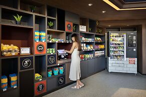 Travelodge Harbourfront