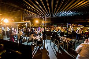 Travelodge Harbourfront