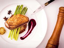 Grand Mercure Danang