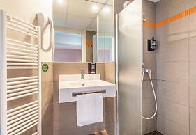 B&B HOTEL Marseille La Timone