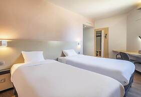 B&B HOTEL Marseille La Timone