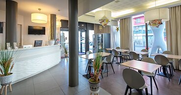 B&B HOTEL Marseille La Timone