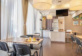 B&B HOTEL Marseille La Timone