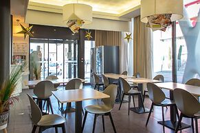 B&B HOTEL Marseille La Timone