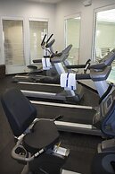 Holiday Inn Express & Suites Youngstown West - Austintown by IHG