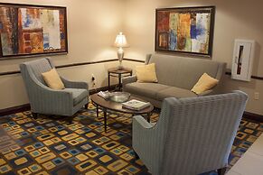Holiday Inn Express & Suites Youngstown West - Austintown by IHG