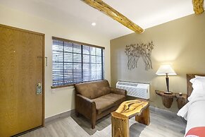 Sleepy Hollow Cabins and Hotel