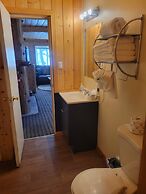 Sleepy Hollow Cabins and Hotel