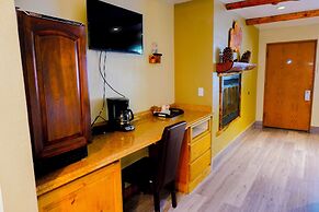 Sleepy Hollow Cabins and Hotel