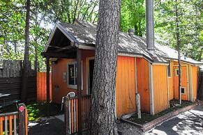 Sleepy Hollow Cabins and Hotel