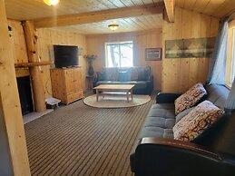 Sleepy Hollow Cabins and Hotel