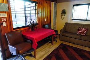 Sleepy Hollow Cabins and Hotel