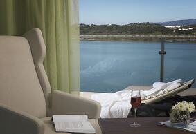 Água Hotels Riverside