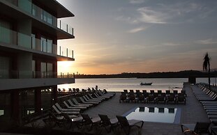 Água Hotels Riverside