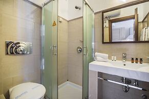 Balhambra Suites - Adults Only