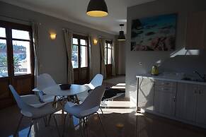 Balhambra Suites - Adults Only