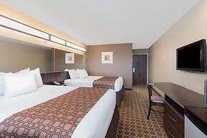 Microtel Inn & Suites by Wyndham Dickinson