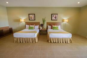 Almont Inland Resort