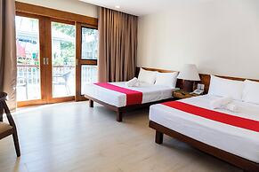 Almont Inland Resort