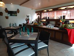 Citystate Asturias Hotel Palawan